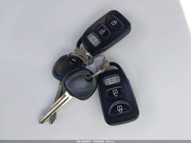 Продаж на аукціоні авто 2015 Hyundai Elantra Limited, vin: 5NPDH4AE7FH619749, номер лоту: 46263837