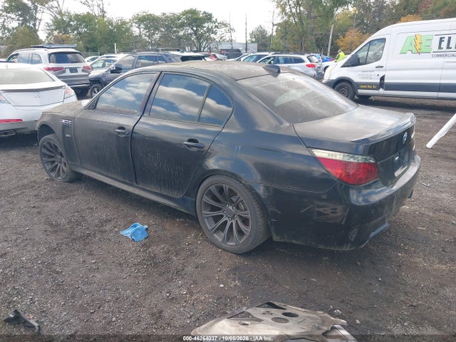 Продажа на аукционе авто 2006 Bmw M5, vin: WBSNB93596CX06475, номер лота: 46264037