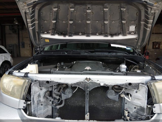 46264065 :رقم المزاد ، 5TFRM5F15BX020652 vin ، 2011 Toyota Tundra Grade 4.6l V8 مزاد بيع