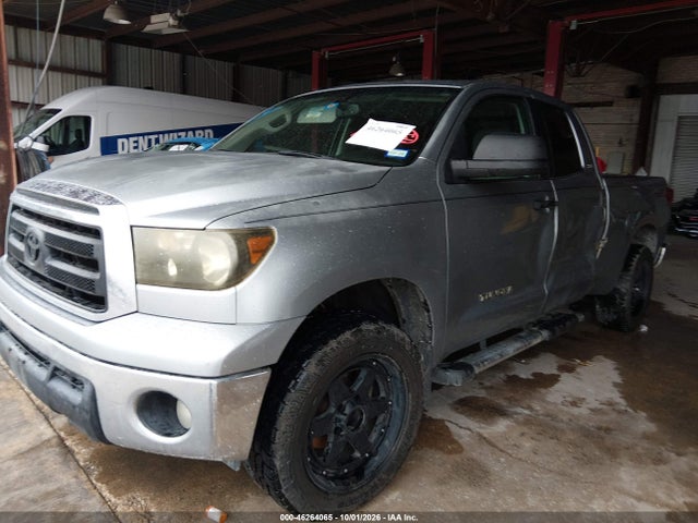 46264065 :رقم المزاد ، 5TFRM5F15BX020652 vin ، 2011 Toyota Tundra Grade 4.6l V8 مزاد بيع