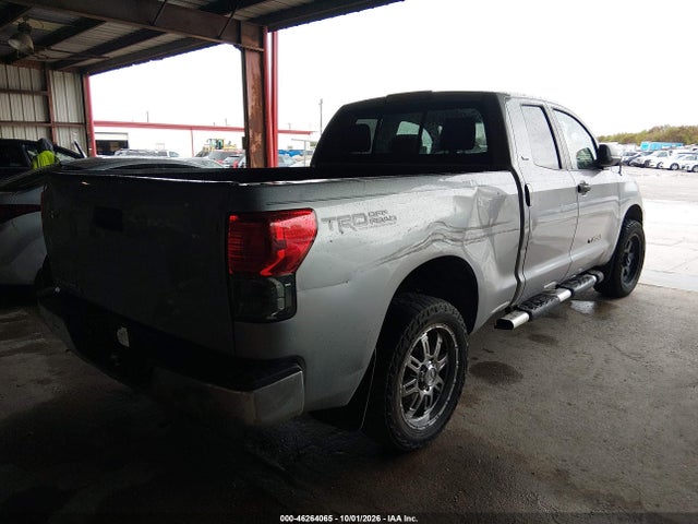 46264065 :رقم المزاد ، 5TFRM5F15BX020652 vin ، 2011 Toyota Tundra Grade 4.6l V8 مزاد بيع