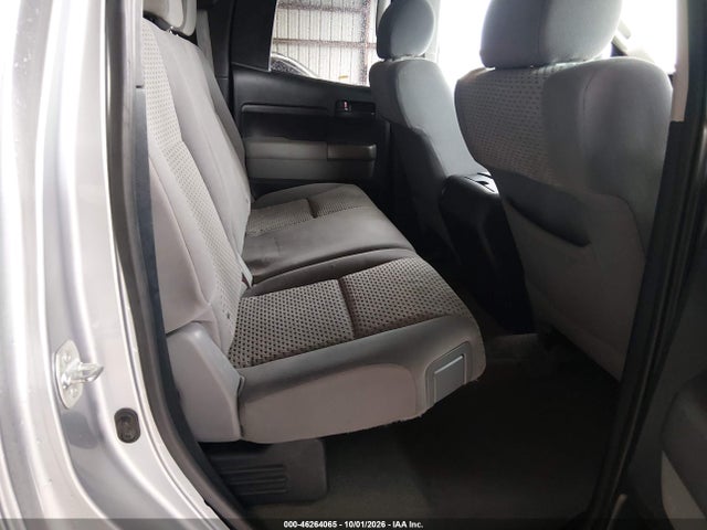 46264065 :رقم المزاد ، 5TFRM5F15BX020652 vin ، 2011 Toyota Tundra Grade 4.6l V8 مزاد بيع