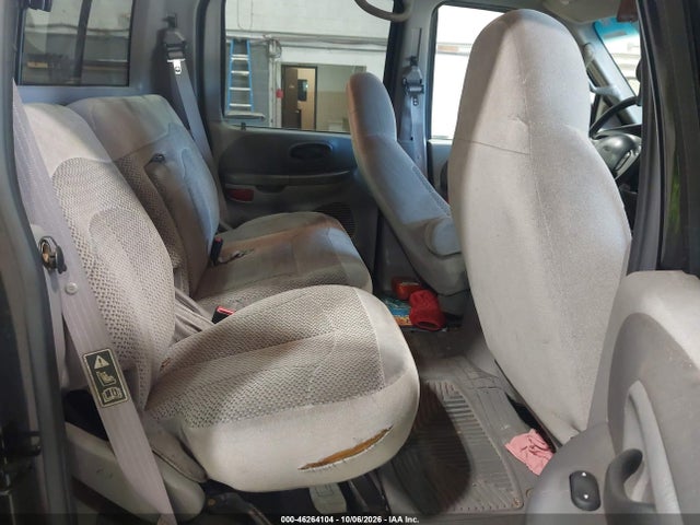 Продажа на аукционе авто 2001 Ford F150 Supercrew, vin: 1FTRW08L91KE36355, номер лота: 46264104