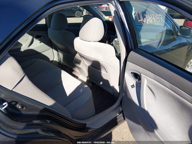 Продаж на аукціоні авто 2011 Toyota Camry Le, vin: 4T1BF3EK2BU740417, номер лоту: 46264157