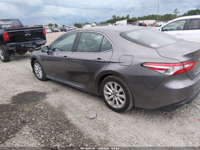 Aukcja sprzedaży 2018 Toyota Camry Le, vin: 4T1B11HK3JU014384, numer aukcji: 46264185