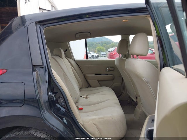 46264189 :رقم المزاد ، 3N1BC13E58L381097 vin ، 2008 Nissan Versa 1.8s مزاد بيع