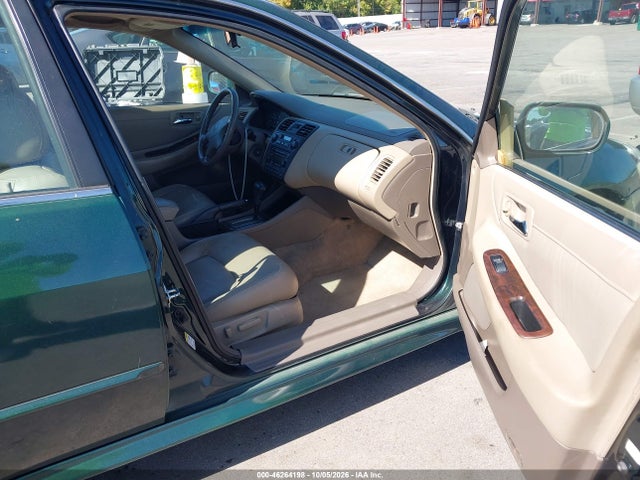 Продажа на аукционе авто 2001 Honda Accord Ex, vin: 1HGCG16561A077213, номер лота: 46264198