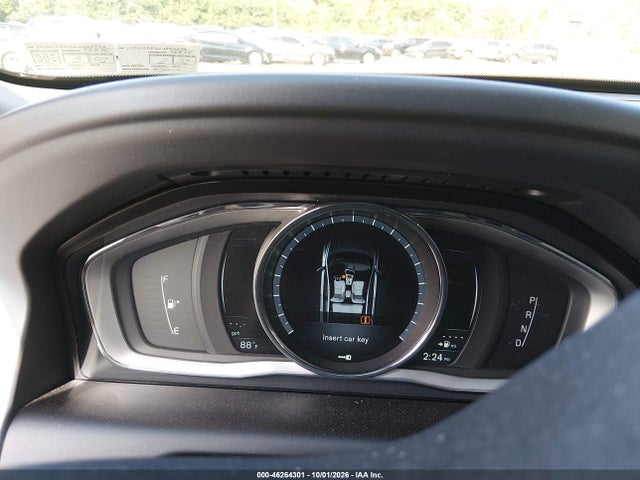 Продажа на аукционе авто 2016 Volvo Xc60 T5 Premier, vin: YV4612RK2G2848934, номер лота: 46264301