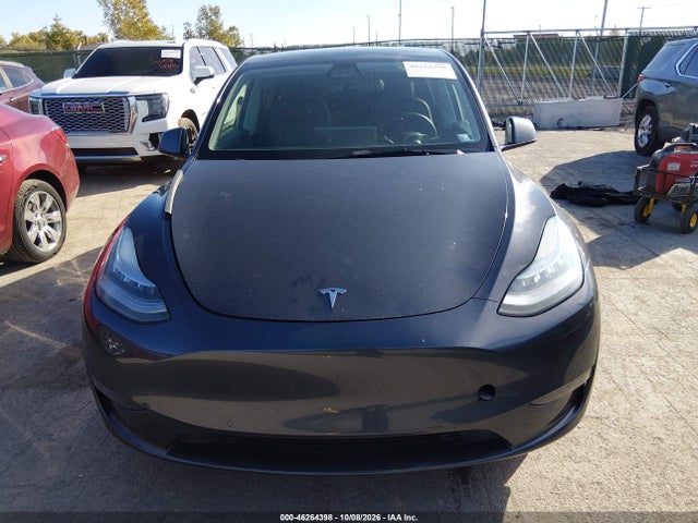 46264398 :رقم المزاد ، 5YJYGDEEXMF199690 vin ، 2021 Tesla Model Y Long Range Dual Motor All-wheel Drive مزاد بيع