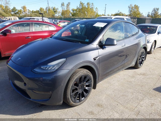 46264398 :رقم المزاد ، 5YJYGDEEXMF199690 vin ، 2021 Tesla Model Y Long Range Dual Motor All-wheel Drive مزاد بيع