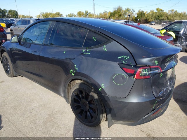 46264398 :رقم المزاد ، 5YJYGDEEXMF199690 vin ، 2021 Tesla Model Y Long Range Dual Motor All-wheel Drive مزاد بيع