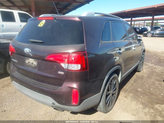 KIA SORENTO LX 2014 5XYKTCA6XEG439597 Image 4