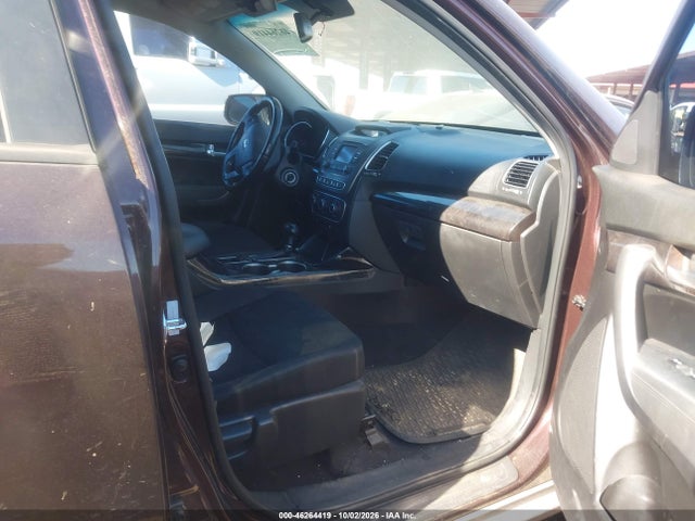 KIA SORENTO LX 2014 5XYKTCA6XEG439597 Image 5