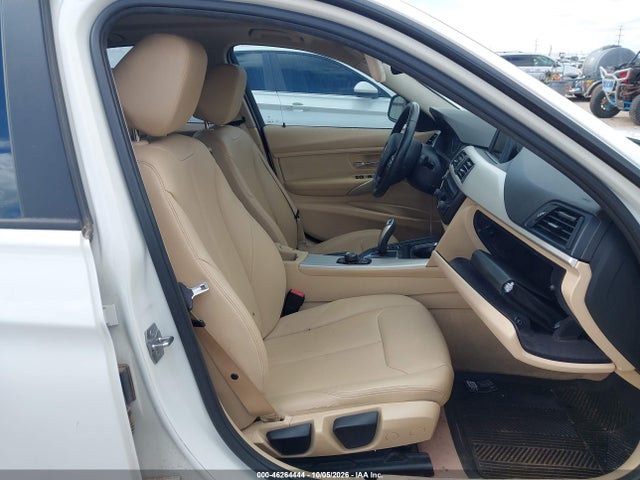 Продажа на аукционе авто 2015 Bmw 320i, vin: WBA3B1C59FK137551, номер лота: 46264444