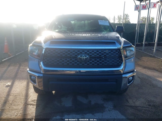 2018 Toyota Tundra Sr5 5.7l V8 მანქანა იყიდება აუქციონზე, vin: 5TFUY5F18JX718752, აუქციონის ნომერი: 46264473
