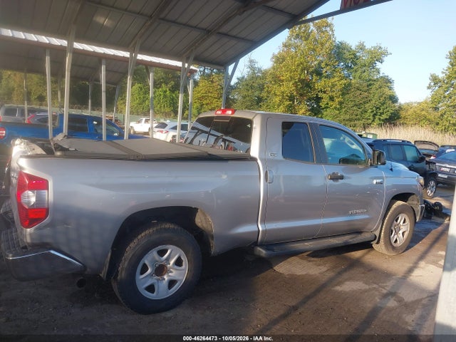 2018 Toyota Tundra Sr5 5.7l V8 მანქანა იყიდება აუქციონზე, vin: 5TFUY5F18JX718752, აუქციონის ნომერი: 46264473