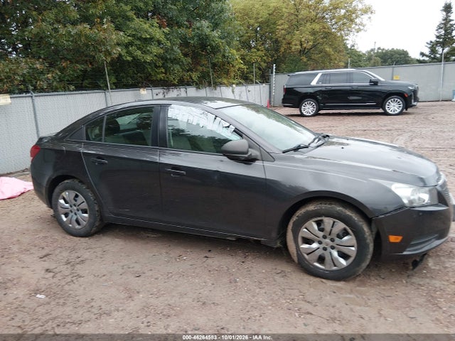 46264583 :رقم المزاد ، 1G1PA5SHXE7229613 vin ، 2014 Chevrolet Cruze Ls Auto مزاد بيع