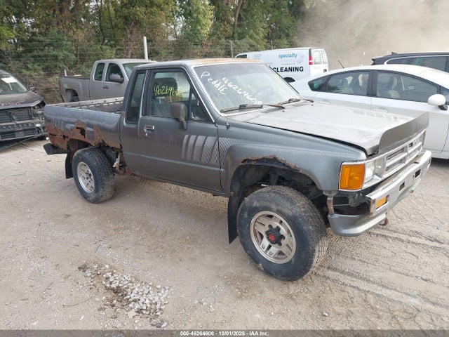 46264608 :رقم المزاد ، JT4RN67S6H5076419 vin ، 1987 Toyota Pickup Xtracab Rn67 Sr5 مزاد بيع