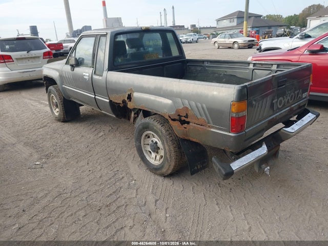 46264608 :رقم المزاد ، JT4RN67S6H5076419 vin ، 1987 Toyota Pickup Xtracab Rn67 Sr5 مزاد بيع