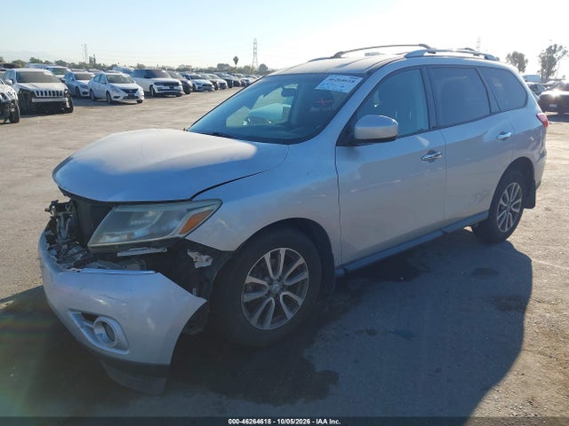 Продажа на аукционе авто 2015 Nissan Pathfinder S, vin: 5N1AR2MN2FC723766, номер лота: 46264618