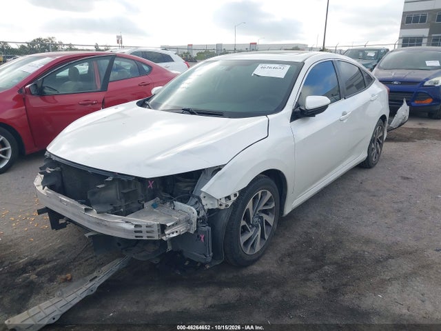 Продажа на аукционе авто 2018 Honda Civic Ex, vin: 19XFC2F74JE020245, номер лота: 46264652