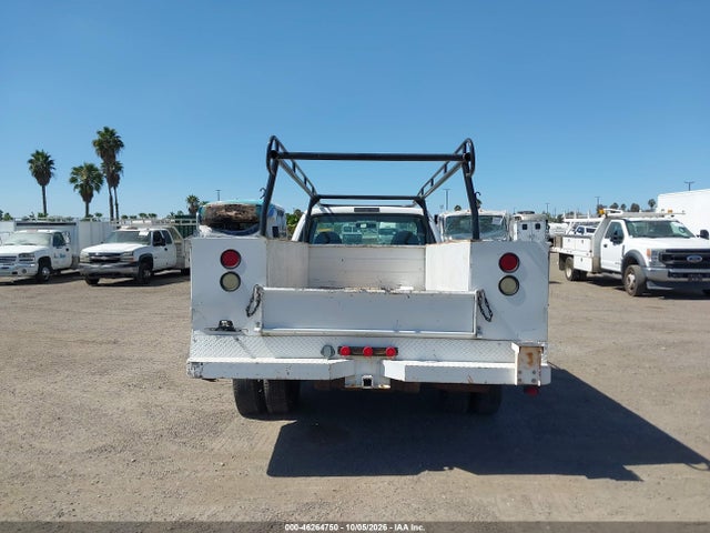 2002 Ford F-350 Xl/xlt მანქანა იყიდება აუქციონზე, vin: 1FDWF36S52EC58728, აუქციონის ნომერი: 46264750