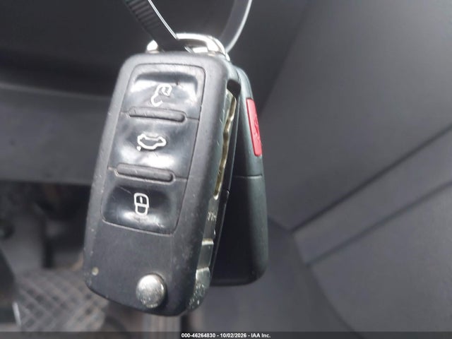 46264830 :رقم المزاد ، 3VWD17AJXFM400763 vin ، 2015 Volkswagen Jetta 1.8t Se مزاد بيع
