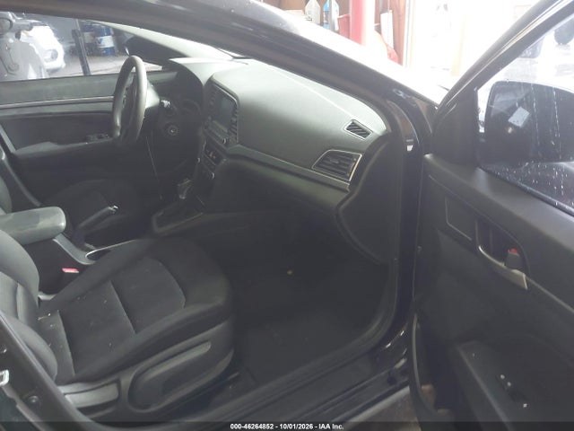 46264852 :رقم المزاد ، 5NPD84LF0JH234130 vin ، 2018 Hyundai Elantra Sel مزاد بيع