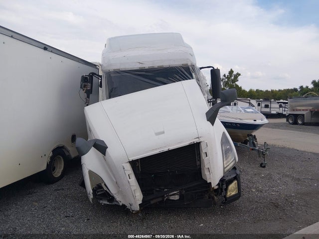 46264987 :رقم المزاد ، 4V4NC9EH3KN217410 vin ، 2019 Volvo Vnl مزاد بيع