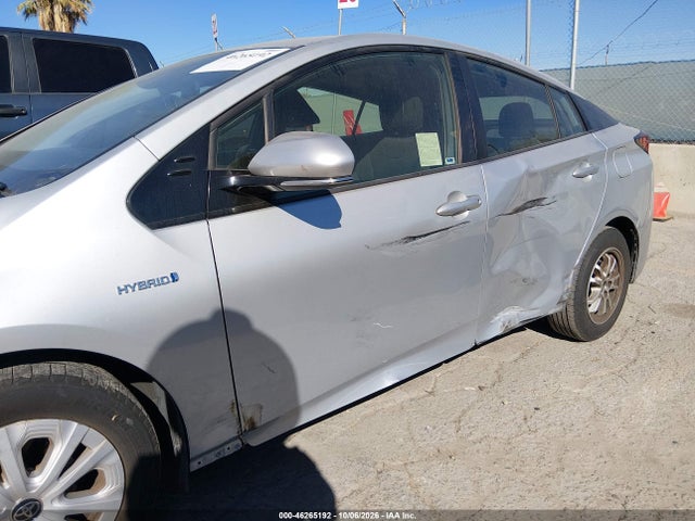 JTDKARFU9L3103196 Toyota Prius Le