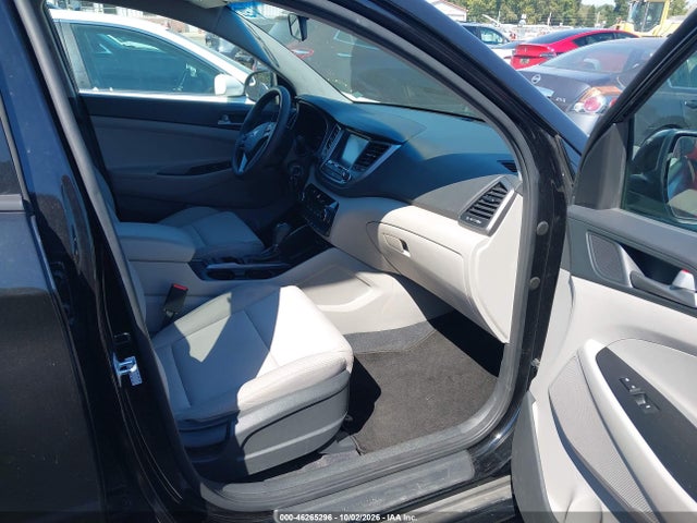 Aukcja sprzedaży 2018 Hyundai Tucson Sel, vin: KM8J33A42JU701515, numer aukcji: 46265296