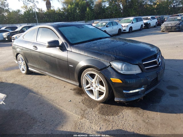 46265420 :رقم المزاد ، WDDGJ5HB3CF893769 vin ، 2012 Mercedes-benz C 350 Sport مزاد بيع
