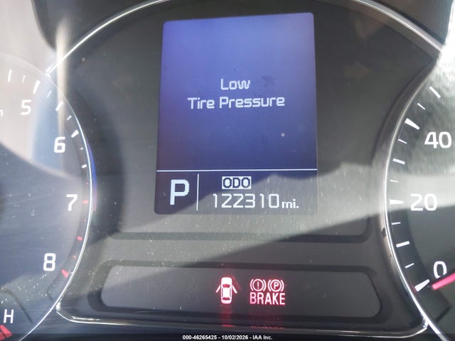 2015 Kia Forte Ex მანქანა იყიდება აუქციონზე, vin: KNAFX5A88F5357992, აუქციონის ნომერი: 46265425