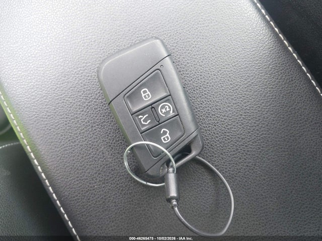 2025 Volkswagen Jetta 1.5t Se მანქანა იყიდება აუქციონზე, vin: 3VW7X7BU2SM037860, აუქციონის ნომერი: 46265475