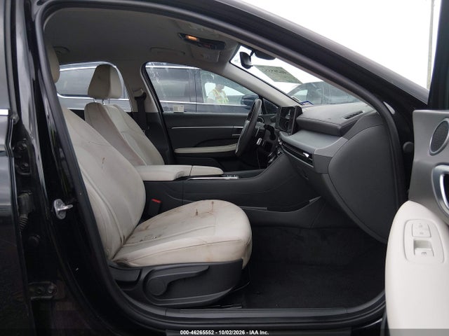 2025 Hyundai Sonata Sel მანქანა იყიდება აუქციონზე, vin: KMHL64JA5SA471435, აუქციონის ნომერი: 46265552