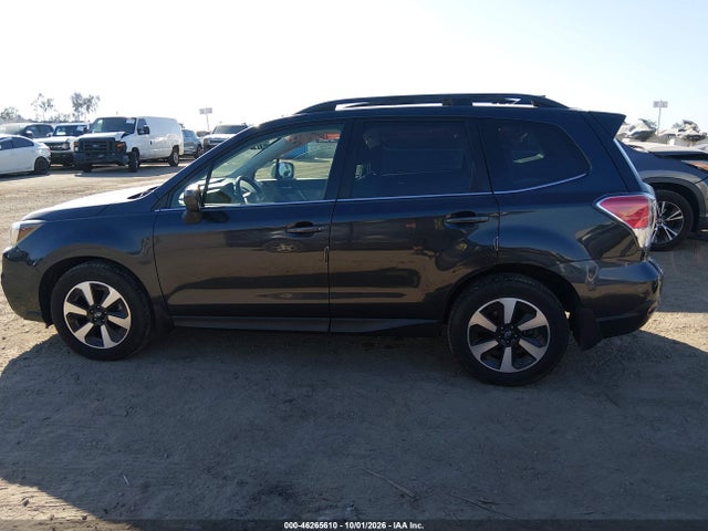 Subaru Forester 2.5i Limited 2018 JF2SJARC4JH430952 Image 14
