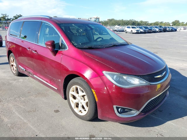 46265665 :رقم المزاد ، 2C4RC1EG1HR541716 vin ، 2017 Chrysler Pacifica Touring-l Plus مزاد بيع