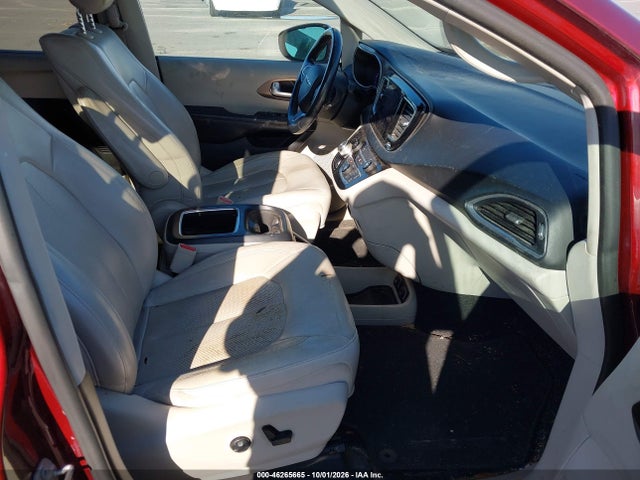 46265665 :رقم المزاد ، 2C4RC1EG1HR541716 vin ، 2017 Chrysler Pacifica Touring-l Plus مزاد بيع