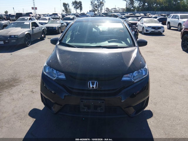 Honda FIT LX 2015 3HGGK5H58FM717677 Image 12