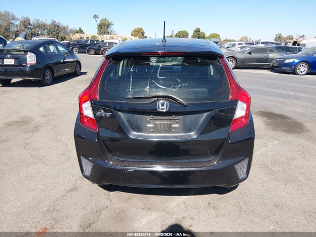 Honda FIT LX 2015 3HGGK5H58FM717677 Image 16