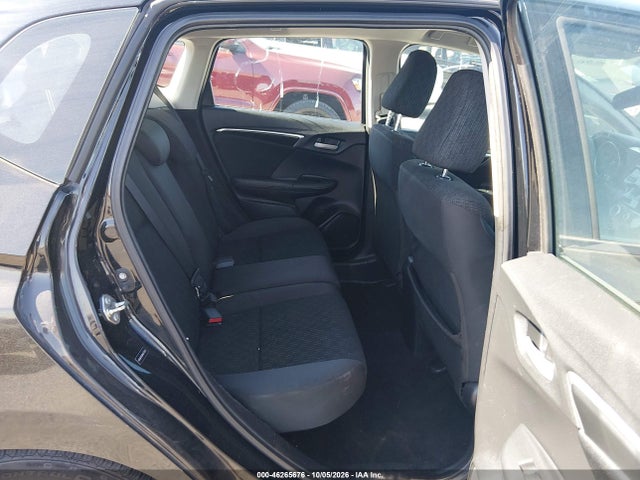 Honda FIT LX 2015 3HGGK5H58FM717677 Image 8