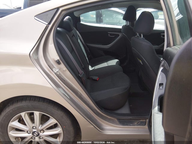 Продажа на аукционе авто 2015 Hyundai Elantra Se, vin: 5NPDH4AEXFH610706, номер лота: 46265690