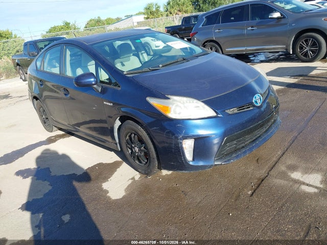 46265709 :رقم المزاد ، JTDKN3DU4D1651088 vin ، 2013 Toyota Prius Two مزاد بيع