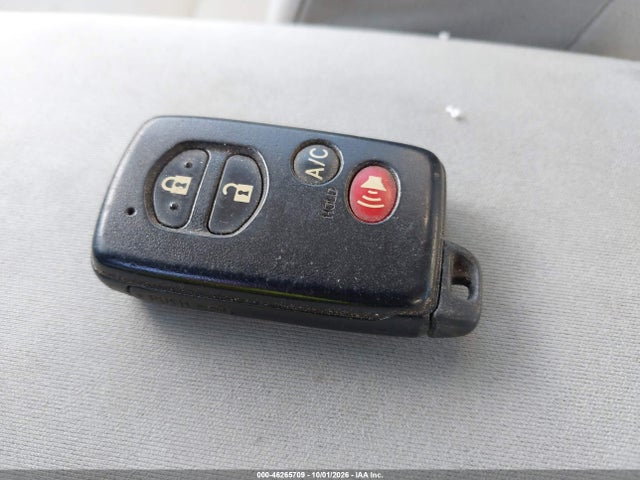 46265709 :رقم المزاد ، JTDKN3DU4D1651088 vin ، 2013 Toyota Prius Two مزاد بيع