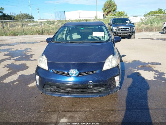 46265709 :رقم المزاد ، JTDKN3DU4D1651088 vin ، 2013 Toyota Prius Two مزاد بيع