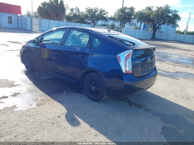 46265709 :رقم المزاد ، JTDKN3DU4D1651088 vin ، 2013 Toyota Prius Two مزاد بيع