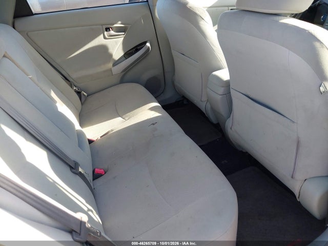 46265709 :رقم المزاد ، JTDKN3DU4D1651088 vin ، 2013 Toyota Prius Two مزاد بيع