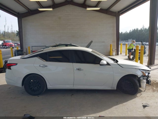 Nissan Altima 2.5 S 2019 1N4BL4BV0KC225090 Image 14