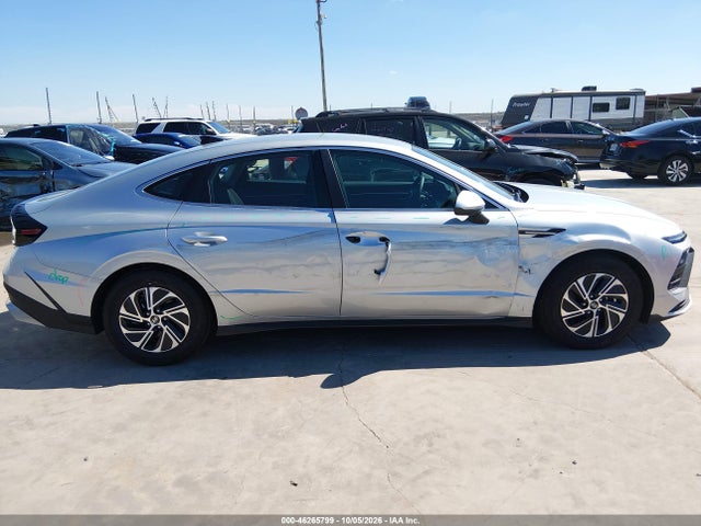Продажа на аукционе авто 2026 Hyundai Sonata Hybrid Blue, vin: KMHL24JJ2TA187726, номер лота: 46265799