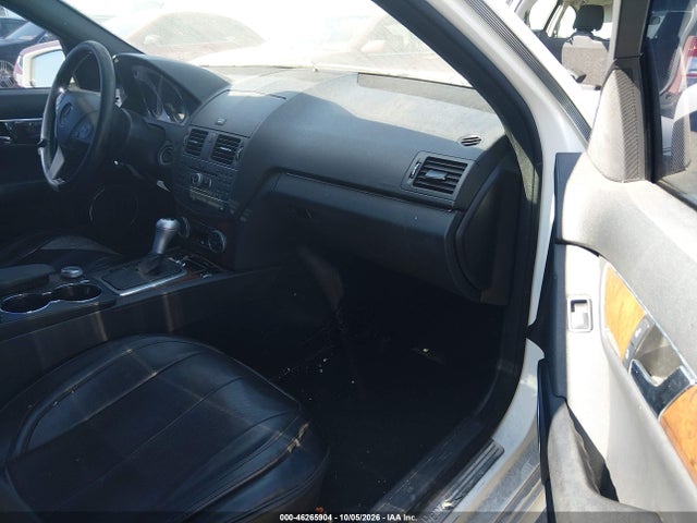 46265904 :رقم المزاد ، WDDGF8BB9BR184546 vin ، 2011 Mercedes-benz C 300 Sport 4matic مزاد بيع